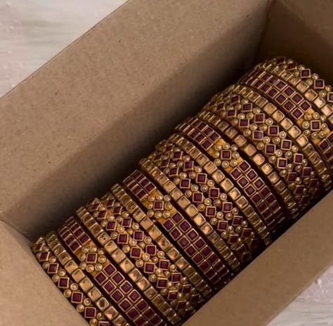 Bridal Kundan Bangle Set, Bridal Silk Thread Bangles Set, Bridal Silk Thread Bangles, Aari Bangles, Diy Bangles, Brahmin Wedding, Silk Thread Earrings Designs, Bangle Making, Fabric Bangles