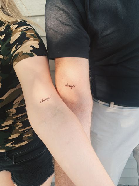 Wrist Tattoos For Couples, Snap Tattoo, Dad Tattoo Ideas For Daughter, Father Dauthers Tattoo, Tattoos For Father And Daughter, Tattoo Daughter And Father, Like Father Like Daughter Tattoo, Small Father Daughter Tattoos, Daughter Father Tattoo