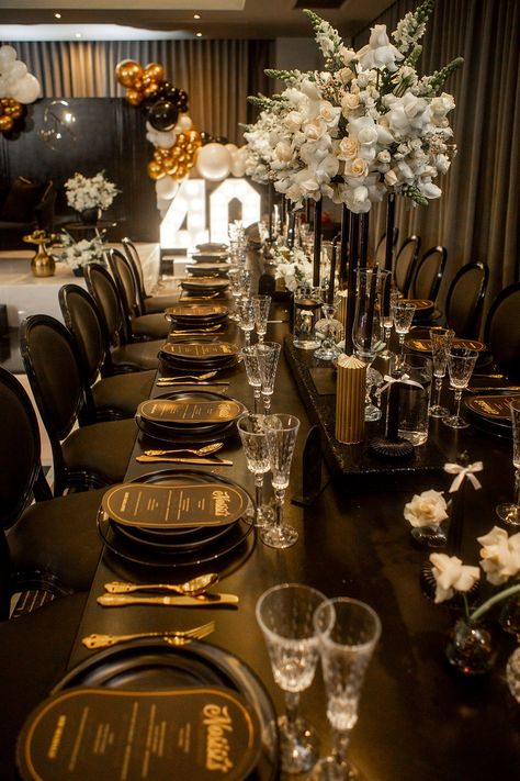 Mens Elegant Birthday Party Ideas, Birthday Party Table Set Up For Men, Men Birthday Theme Ideas Decoration, Mens Dinner Party Decor, 40th Birthday For Men Decoration, Men’s Birthday Party Decor, Intimate 40th Birthday Dinner, Dad's 70th Birthday Party Ideas, 40th Decorations For Men