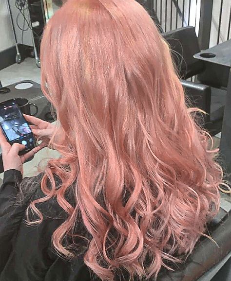 Soft coral pink tone by Lucy 🌸 #coralpink #pinkhair #blondme #haircolourist Salmon Color Hair, Coral Brown Hair, Unique Haircolors, Muted Pink Hair, Peach Color Hair, Pink Coral Hair, Coral Pink Hair, Japanese Hair Color, Peachy Pink Hair