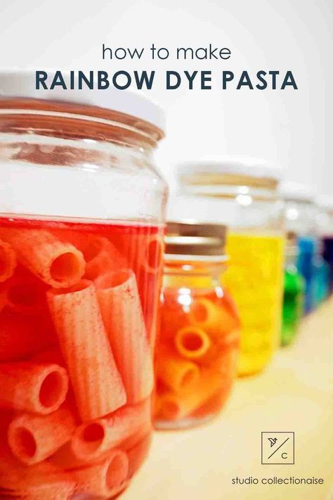 Learn how to dye pasta for sensory play and crafting with this easy to make recipe that can be used for play at home, preschool or in the classroom. Dye Pasta, Painted Pasta, At Home Preschool, Pasta Macaroni, Home Preschool, Macaroni Pasta, Food Colouring, Easy Food To Make, Sensory Play