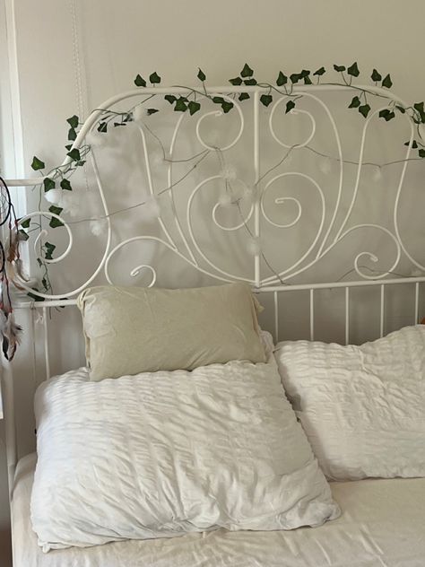 Iron Bed Aesthetic, Bed Frame Inspo Aesthetic, White Metal Bed Frame Aesthetic, Metal Bed Aesthetic, Metal Bed Frame Aesthetic, Leirvik Bed Ideas Bedrooms, White Metal Bed Frame Bedroom Ideas, Aesthetic Bed Frame, Metal Bed Frame Bedroom Ideas