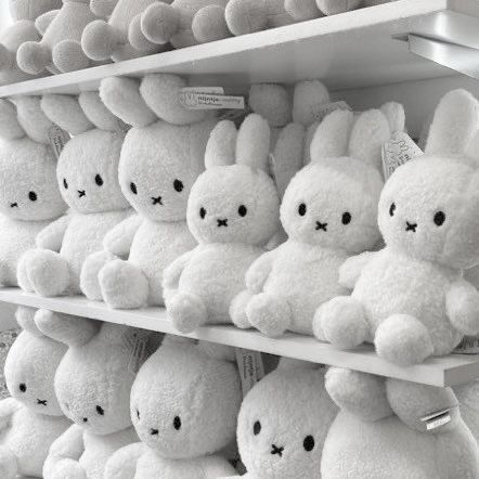 Lezhin Comics, Gray Aesthetic, Kawaii Plushies, Japanese Aesthetic, Black And White Aesthetic, Cute Stuffed Animals, Cute Plush, Phone Themes, White Aesthetic