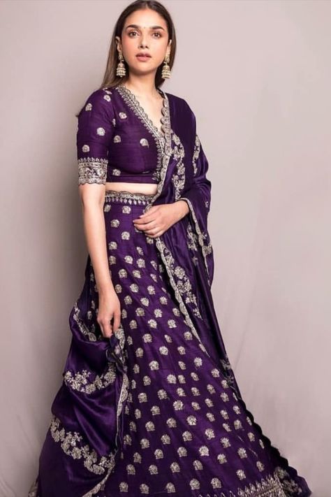 Amazing Purple Colour Designer Lehenga for Party looks for more visit https://www.joshindia.com/lehengas.html Latest Lehnga Designs, Lehenga For Party, Wedding Bridal Outfit, Lehenga Color Combinations, Designer Chaniya Choli, Bridal Outfit Ideas, Designer Choli, Purple Lehenga, Choli Design