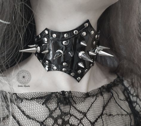 Goth Collar, Trad Goth Outfits, Goth Things, Goth Choker, Trad Goth, Studded Collar, Goth Outfits, Gothic Jewelry, Cosplay Outfits