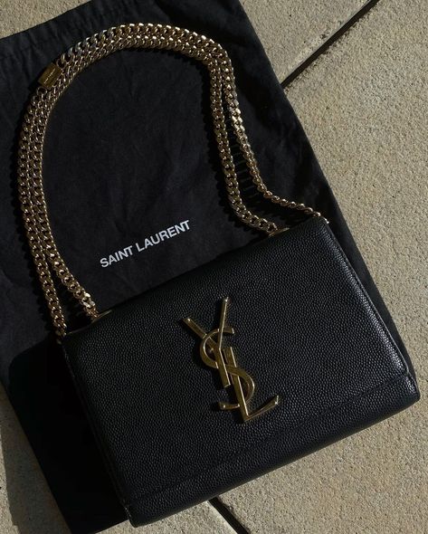 Ysl Purses, Black Gucci Purse, Louis Vuitton Bag Outfit, Ysl Purse, Coquette Feminine, Bag Ysl, Money Lifestyle, Luxury Bags Collection, Aesthetic Bags