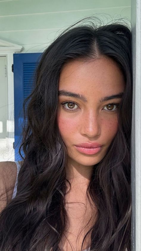 Black Hair Olive Skin, Kelsey Merritt, Fresh Makeup, Olive Skin, Simple Makeup, Makeup Inspiration, Hair Inspo, Natural Makeup, Wedding Hairstyles