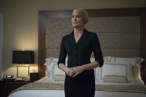 Season 4 Claire Underwood Wardrobe, Claire Underwood Style, Claire Underwood, Robin Wright, Dress Appropriately, Popsugar Fashion, Power Dressing, Elegant Styles, House Of Cards