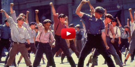 Newsies dancing to uptown funk Newsies Movie, Uptown Funk Dance, The Newsies, Bruno Mars Music, Powerful Messages, Uptown Funk, Flash Mob, Newsies, Movie Review