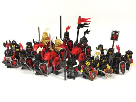 https://flic.kr/p/2iuM6jk | Kingdom of Fire Dragon Kingdom Of Fire, Lego Knights Kingdom, Lego Kingdoms, Medieval Lego, Lego Organization, Lego Medieval, Harry Potter Hogwarts Castle, Shane Mcmahon, Lego Knights