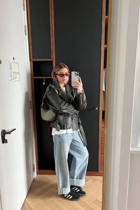 Adidas Spezials, Grace Wales Bonner, Biker Jacket Outfit, Jacket Ootd, Looks Adidas, Adidas Samba Outfit, Ny Outfits, Samba Outfit, Look Adidas