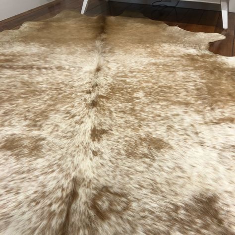 Have you seen our range of Cowhides 🐮 We have a range of colours, patterns and sizes available in store and online. Sign up to our mailing list today, and be in with a chance to WIN a $500 voucher to spend in store or online. #lucknowskinshop #cowhide #cowhiderug #westernlifeandstyle #western #westerndecor Cow Hide Rug, Western Decor, Mailing List, Have You Seen, To Win, Sign Up, In Store, Range