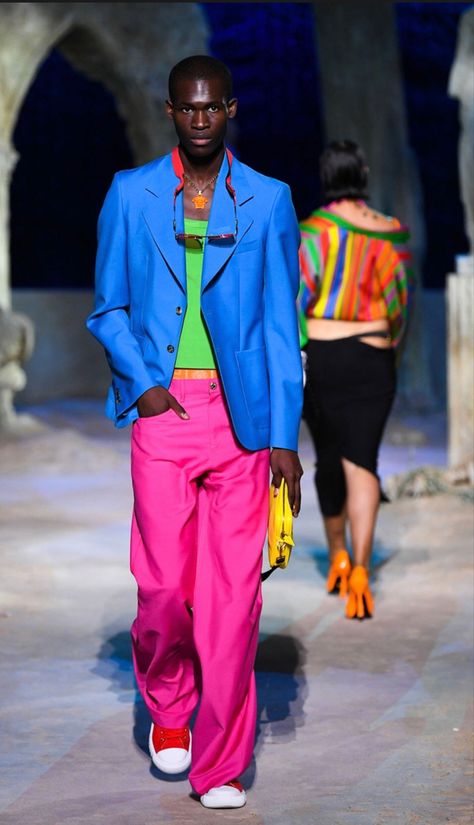 2021 Fashion Trends, Versace Spring, Versace Fashion, Vogue Germany, Milano Fashion Week, Donatella Versace, 2021 Fashion, Mermaid Fashion, Gianni Versace