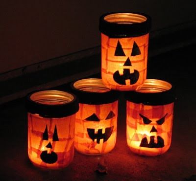 These Jack O'Lantern luminaries are easy for kids to make and they are a fun art project as well. I used orange fabric, but you could use tissue paper. Halloween Luminaries, Mason Jar Luminaries, Fun Halloween Crafts, Halloween Candle, Holiday Snacks, Kid Art, Ordinary Life, Fall Craft, Cool Art Projects