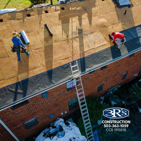 🏡 Is your roof in need of repair or replacement? Look no further! Our team of expert roofers is here to help. From minor repairs to full replacements, we have you covered. Don't wait until it's too late! Contact us for an estimate, and let us bring new life to your home with a beautiful, durable roof. ☎️ (503) 363-1059 #roofrepair #newroof #professionalservices #salemor #salem #oregon #roofing Types Of Roofing Materials, Roof Restoration, Roof Damage, Roof Replacement, Roof Inspection, Roof Maintenance, Residential Roofing, Commercial Roofing, Leak Repair