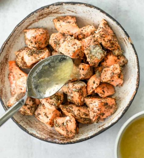 Easy Healthy Macro-Friendly Recipes | Lauren Fit Foodie Dairy Free Macros, Macro Chicken Recipes, Lauren Fit Foodie, Macro Friendly Recipes, Fit Foodie, Macro Meals, Recipe Inspiration, Dairy Free Recipes, Delicious Healthy Recipes