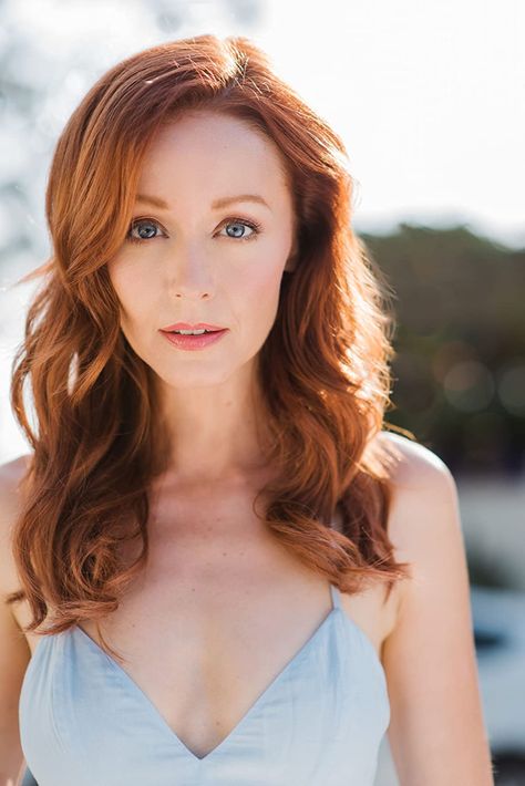 Roux Auburn, Lindy Booth, Red Haired Beauty, Red Hair Woman, Redhead Beauty, Auburn, Celebrities Female, Redheads, Beautiful Hair