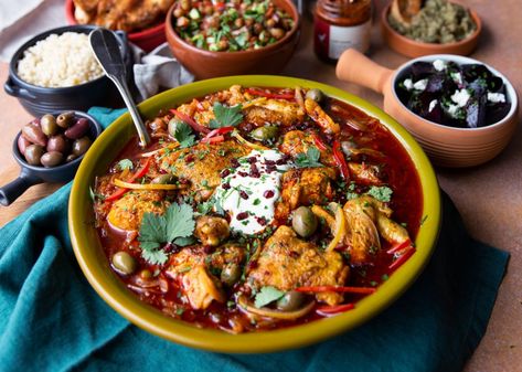 Rose Harissa Recipe, Harissa Recipe, Tagine Cooking, Rose Harissa, Chicken Broth Recipes, Harissa Recipes, Moroccan Recipes, Harissa Chicken, Chicken Tagine