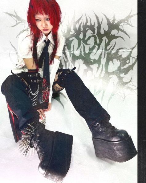 Vkei Style, Dark Harajuku, Visual Kei Outfits, Kei Aesthetic, Visual Kei Fashion, Japanese Punk, Kei Visual, Kei Fashion, Doo Doo