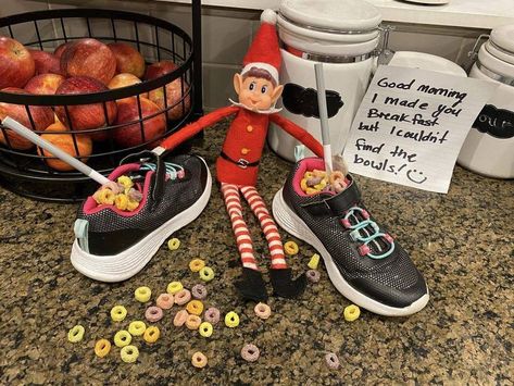 Elf On The Shelf Ideas!!! | Facebook Elf On The Shelf Christmas Morning, Elf Ideas Easy, Good Morning Breakfast, Awesome Elf On The Shelf Ideas, Elf Activities, Elf Fun, Elf Christmas, Elf On The Shelf Ideas, Morning Breakfast