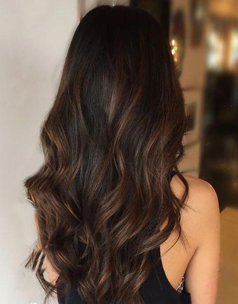 Dark Brown Hair With Highlights Balayage, Highlights For Dark Brown Hair, Black Hair Balayage, Dark Brunette Hair, Hair With Highlights, Brown Hair Inspo, Brunette Hair With Highlights, Natural Highlights, Dark Hair With Highlights