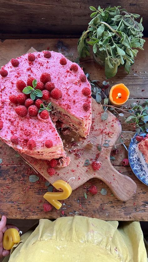 ballerinafarm on Instagram: Ballerina Farm Raspberry Lemon Cake Makes three 9-inch rounds Ingredients: • 5 ¼ cup all purpose flour • 4 ½ tsp baking powder • 1 tsp… Raspberry Lemon Cake, Ballerina Farm, Raspberry Lemon Cakes, Freeze Dried Raspberries, Squeezed Lemon, Dried Raspberries, Lemon Raspberry, Pretty Birthday Cakes, All Purpose Flour