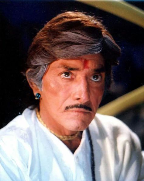 Rakhi Gulzar, Raaj Kumar, India Actor, Raj Kumar, Popular Celebrities, Celebrity Birthday, Old Film Stars, Indian Subcontinent, Bollywood Quotes