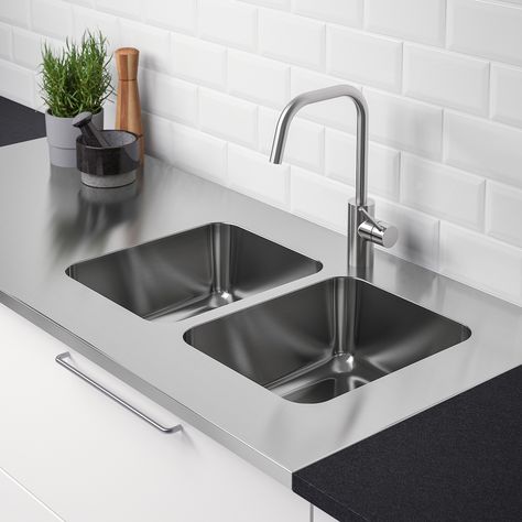 Large kitchen sinks