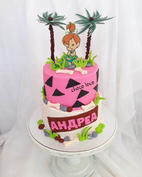 Pebbles Cake Ideas, Flinstones Birthday Party Girl, Pebbles Flintstone Cake, Flinstones Cake, Pebbles Birthday Cake, Pebbles Birthday Party Ideas, Jungle Cake Pops, Pebbles Cake, Jungle Theme Cakes