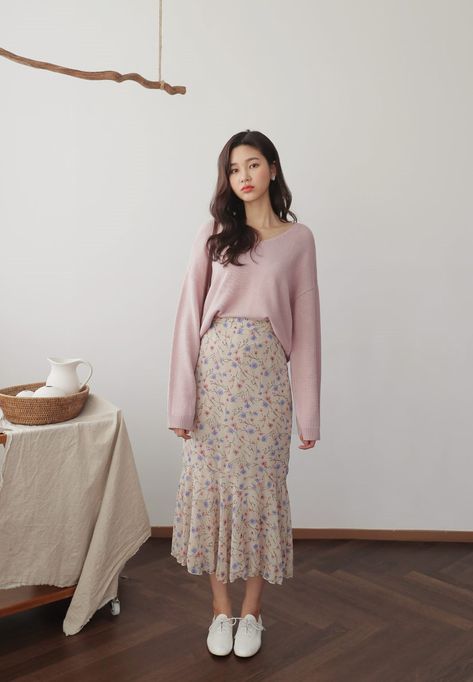 Korean Trends, Modest Girly Outfits, Modest Outfit Ideas, Modesty Outfits, Cute Modest Outfits, Diy Vetement, Vestidos Vintage, Shoes Dress, Modest Fashion Outfits