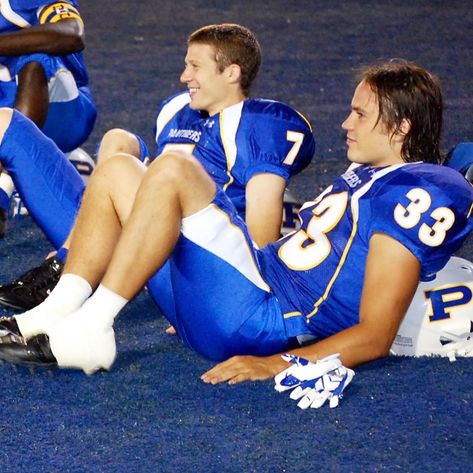 Friday Night Lights Tv Show, Friday Night Lights Show, Tim Riggins, Taylor Kitsch, Clear Eyes, Friday Night Lights, Wattpad Stories, Night Lights, Friday Night