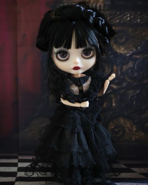 Wednesday Doll, Creepy Core, Dark Princess, Alice Angel, Images Kawaii, Doll Aesthetic, Pullip Dolls, Vampire Girls, Illustration Photo