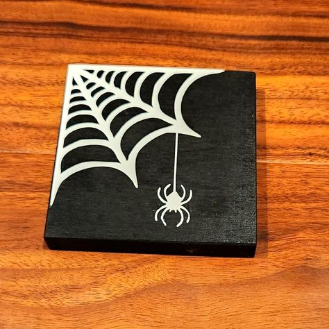 Brand New. Homemade Halloween Sign. Perfect Size For A Tiered Tray. Black Background With White Design. Halloween Art Inspo Easy, Halloween Signs Cricut, Small Halloween Painting Ideas, Painting Ideas Halloween Canvas, Paint Ideas Black Background, Halloween Small Canvas Painting, No Trick Or Treating Sign, Hand Painted Halloween Signs, Small Halloween Canvas Paintings