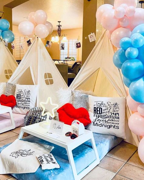 Ava's 15th Swiftie Sleepover | CatchMyParty.com Taylor Swift Sleepover Tents, Swiftie Birthday Party, Taylor Swift Sleepover Ideas, Taylor Swift Birthday Party Ideas Kids, Taylor Swift Sleepover, Taylor Swift Eras Birthday Party, Swiftie Sleepover, Eras Birthday Party, Birthday Taylor Swift