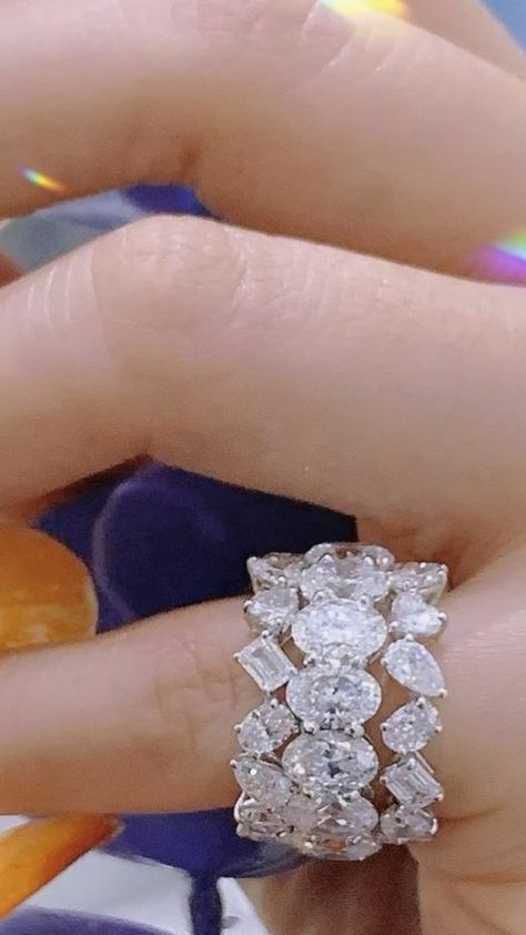 Diamond Right Hand Ring, Large Diamond Rings, Jewellery Photo, Right Hand Ring, Designer Diamond Jewellery, Diamond Rings Design, Western Earrings, Big Diamond, Bangles Jewelry Designs