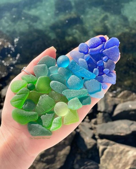 Sea Crystals Aesthetic, Sea Glass Photography, Green Sea Glass Aesthetic, Sea Glass Beaches In Florida, Sea Glass Beach California, Sea Glass Colors, Glass Rocks, Artsy Photos, Sea Crafts