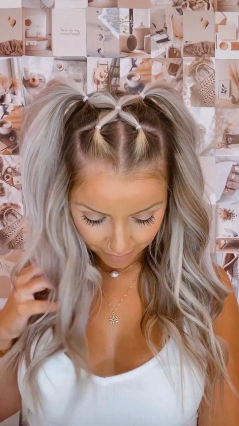 New Summer hairstyles prt. 2 ☀️ in 2022 Concert Hairstyles, Rave Hair, Easy Hair Updos, Hairdos For Short Hair, Peinados Fáciles Para Cabello Corto, Hair Tutorials For Medium Hair, Hair Stylies, Penteado Cabelo Curto, Festival Hair