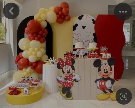 Mickey Mouse Backdrop, Minnie Decorations, Minnie Mouse Birthday Theme, Mickey Mouse Birthday Decorations, Minnie Mouse Party Decorations, Slumber Party Birthday, Minnie Mouse Birthday Party Decorations, Mickey Mouse Themed Birthday Party, Mickey Mouse Clubhouse Birthday Party