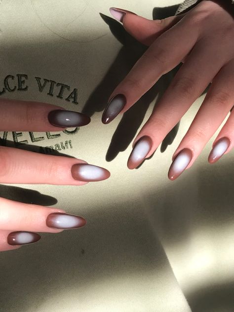 #aura #auranails #nails #inspo Nude Aura Nails, Grey Aura Nails, Aura Nails Brown, Brown Aura Nails, Fall Aura Nails, White Aura Nails, Ideas Uñas, Holloween Nails, White Aura