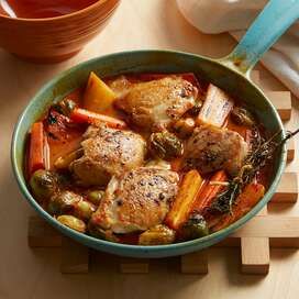 Rustic Chicken, One Pot Dinners, One Skillet, Fall Vegetables, Braised Chicken, Fall Dinner, Sunday Dinner, Parsnips, Chicken Dinner