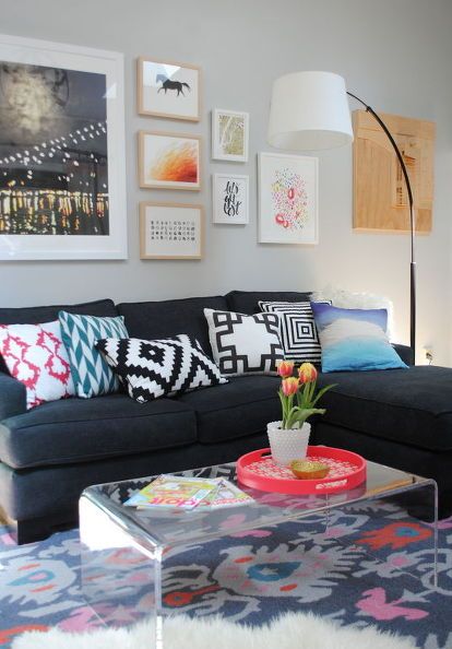 eclectic living room makeover reveal, living room ideas Living Room Decor Eclectic, Black Couch, Burger Design, Black Couches, Furnitur Ruang Keluarga, Indian Living Rooms, Eclectic Living, Cozy Sofa, Creative Decoration