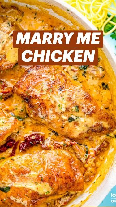 Oven Chicken Casserole, New Recipes 2023, Merry Me Chicken Recipe, Marry Me Chicken Recipe, Oven Meals, Marry Me Chicken, Seasoned Chicken, Paprika Chicken, Chicken Meals