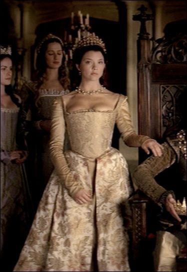 Tudors Costumes, The Tudors Costumes, Recycled Costumes, Elizabethan Fashion, Tudor Dress, Tudor Fashion, Tudor Costumes, Elizabethan Era, The Tudors