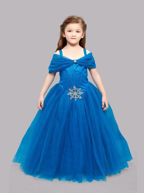 Child Dress, Fashion Sewing Tutorials, Princess Ball Gowns, Embellished Gown, Festival Wedding, Blue Colour, Bridesmaids Dresses, Fashion Sewing, Sewing Tutorials