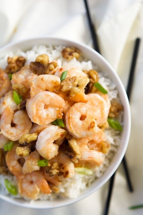 Walnut Shrimp Recipe, Greek Yogurt Sauce, Meatless Mains, Homemade Chinese, Walnut Shrimp, The Cookie Rookie, Healthy Honey, Honey Walnut, Chinese Take Out