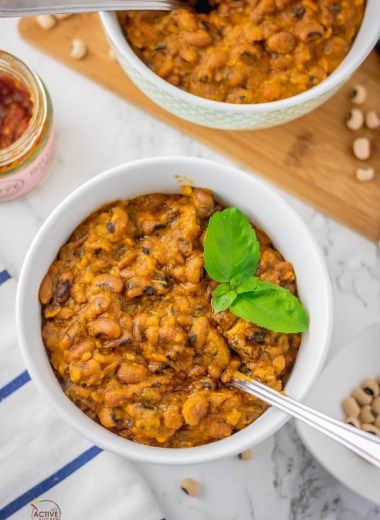 My Active Kitchen - A food blog with easy and delicious recipes you can make from scratch. Nigerian Beans, Banga Soup, Stewed Beans, How To Reheat Rice, Cook Beans, Nigerian Recipes, Recipes With Few Ingredients, How To Cook Beans, Recipes Delicious