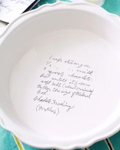 How to Transfer a Handwritten Family Recipe Onto a Pie Plate | Martha Stewart Christmas Gifts For Everyone, Diy Christmas Gift Ideas, Giving Plate, Recipe Tea Towel, Diy Dish, Gift Ideas For Everyone, Handwritten Recipes, Plates Diy, Homemade Toys