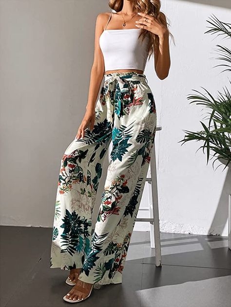 Pallazo Pants Outfit, Printed Palazzo Pants Outfit, Palazzo Pants Outfit Casual, Printed Trousers Outfit, Palazzo Outfit, Plazo Pants, Palazzo Pants Outfit, Dress Designs For Stitching, Printed Pants Outfits