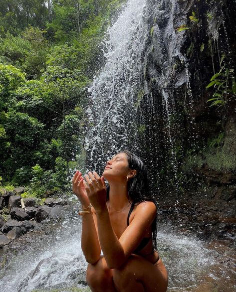 Island Girl, Summer Dream, Nature Aesthetic, Island Life, Travel Aesthetic, Summer Aesthetic, Photo Poses, Costa Rica, Summer Vibes