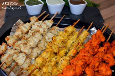 Chicken BBQ Platter (Tikka boti,Malai boti,Tandori boti) Recipes For Iftar, Iftar Snacks, Ramadan Prep, Ramadan Recipes Iftar, Bbq Platter, Gosht Recipe, Tikka Recipe, Indian Appetizers, Chicken Bbq